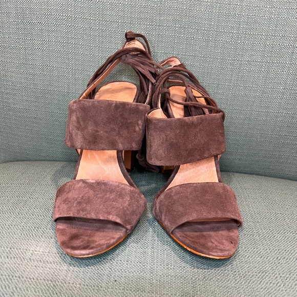 Madewell Octavia tassel sandals taupe suede women’s size 8.5 GUC - Picture 3 of 7
